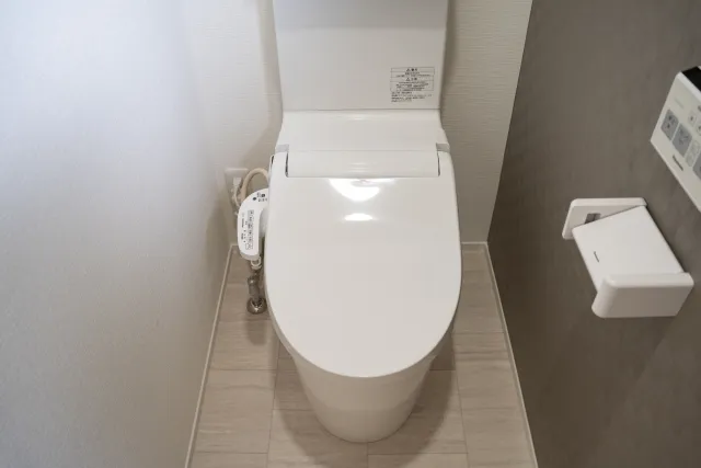門真市の住宅で便器交換を検討する際のトイレ空間イメージ